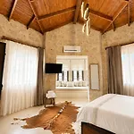 Hotel La Bien Alacati By Aliis *