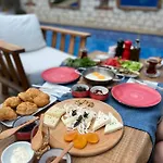 La Bıen Alaçati