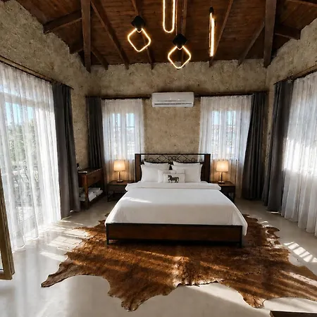 La Bien Alacati By Aliis Hotel